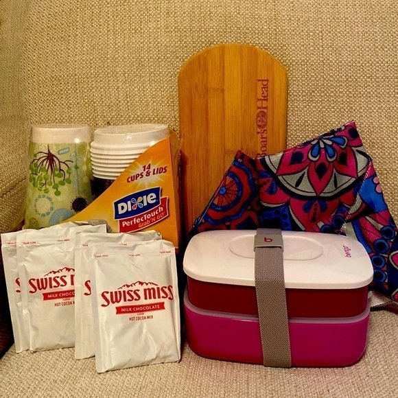Other - PICNIC BUNDLE with Juicy Couture blanket